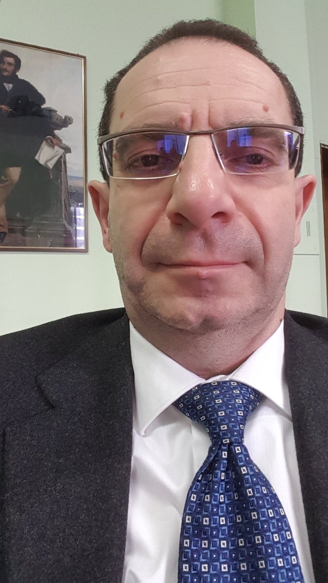 olivati's tweet photo. oggi all'Agenzia delle entrate direzione di #Bergamo per la partecipazione al Comitato consultivo misto dell'OMI l'osservatorio del mercato #immobiliare: compravendite in aumento a fronte di prezzi fermi. Significa che la volontà di acquisto c'è ma soltanto su prezzi convenienti https://t.co/fTO4BjioX3
