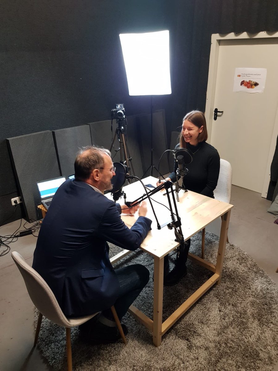 Heute zusammen mit Jan Berger unsere ersten Episoden aufgenommen - Themen: #Lebensverlängerung #LowCode und #ZukunftIT sowie #Zukunftsforschung ganz allgemein. Bald gibt es uns auf allen gängigen Kanälen zu hören.