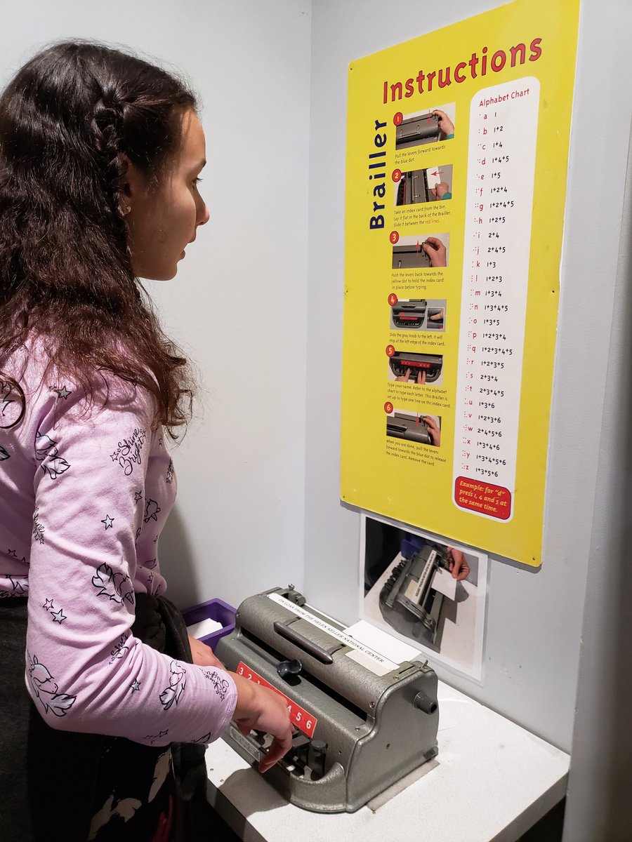 GoodstoneMrs's tweet image. Exploring the communication tools.
#communicators