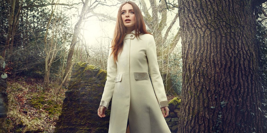 AWHainsworth's tweet photo. Did you know that wool resists wrinkles? #Wool is like a spring; it has an innate crimp that allows it to return to its natural shape even after being stretched. You can count on wool to keep its shape. #benefitsofwool #merinowool #wooldesign #sustainablefibres #fashiondesigner https://t.co/vqVkIasDJL