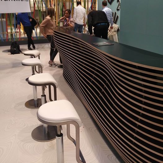 OKINLAB's tweet photo. Der schönste Platz ist immer an der Theke. 
 Manchmal ist es auch die Theke selbst. 
 Schon schön, oder? https://t.co/sfNMICq6qI