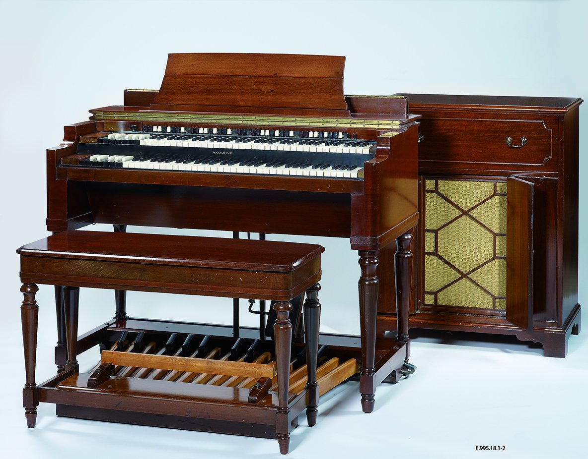 Infinemusic's tweet photo. #New @arandelmusic - Bluette feat @barbaracarlotti from Arandel's new album #InBach out on Friday → https://t.co/yxZs5BQQLN
With the Hammond organ (1935) of the Musée de la musique @philharmonie played by Sébastien Roué https://t.co/HNzqvEUj68