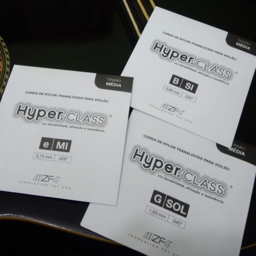 hyperprostrings's tweet photo. #Repost Paulo Toth > As #cordas primas vem embaladas separadamente. Sem palavras para relatar o #respeito para com o iniciante e com o #profissional. Post original: https://t.co/lCt1x7xxZZ #respeitocomoconsumidor #violaoclassico #musica #violao #hyperclassstrings #hyperprostrings https://t.co/l3TgOfwcQY
