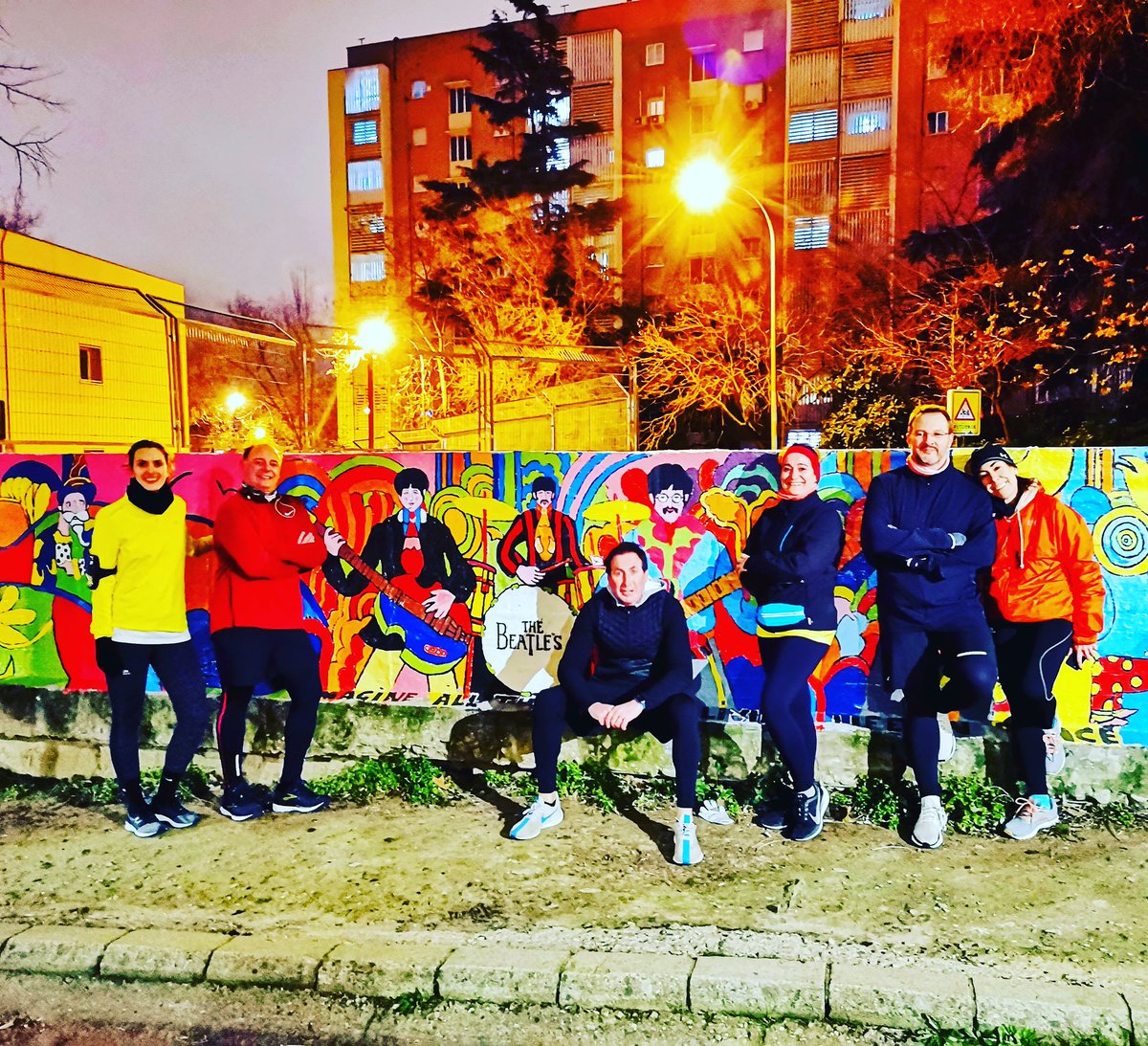 easy_running's tweet photo. 🌈Life in Technicolor🌈
No nos afecta el #bluemonday 😝.
Le ponemos color a nuestro entrenamiento. independientemente del tiempo que haga!
All you need is Run
💫
Gracias a todos por vuestra entrega en el entrenamiento de ayer!!💪☺️
@studiofitretiro
#easyrunning 
@Luisja800 https://t.co/lUAOjh1rzZ