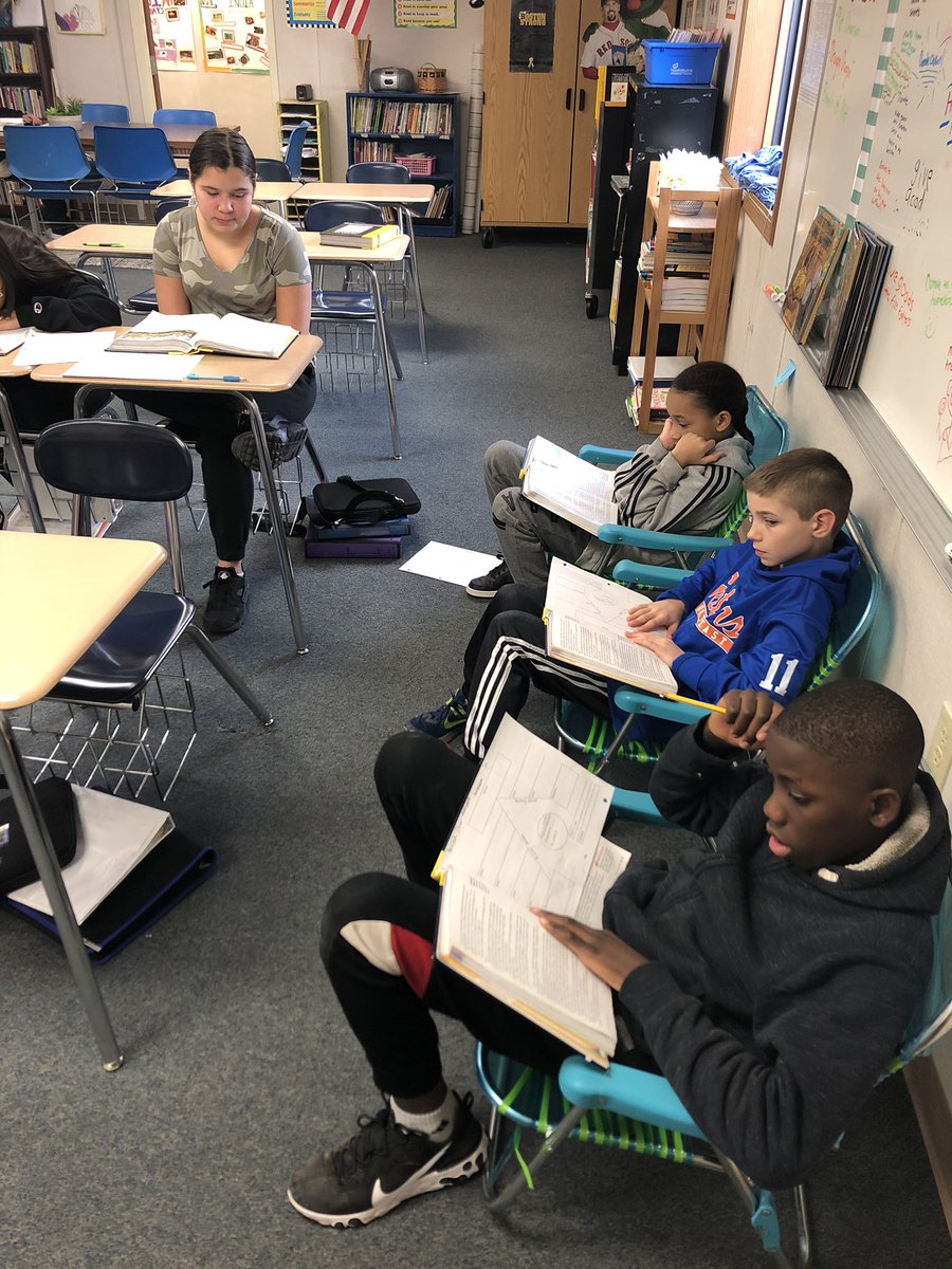 MrsThomasonCMS's tweet photo. Reading an old favorite today! #dragondragon #johngardner #listentoyourelders #dragons #engaged #flexibleseating #plot #plotdiagram #storyelements #tuesdayvibes https://t.co/VTijbx9SIe