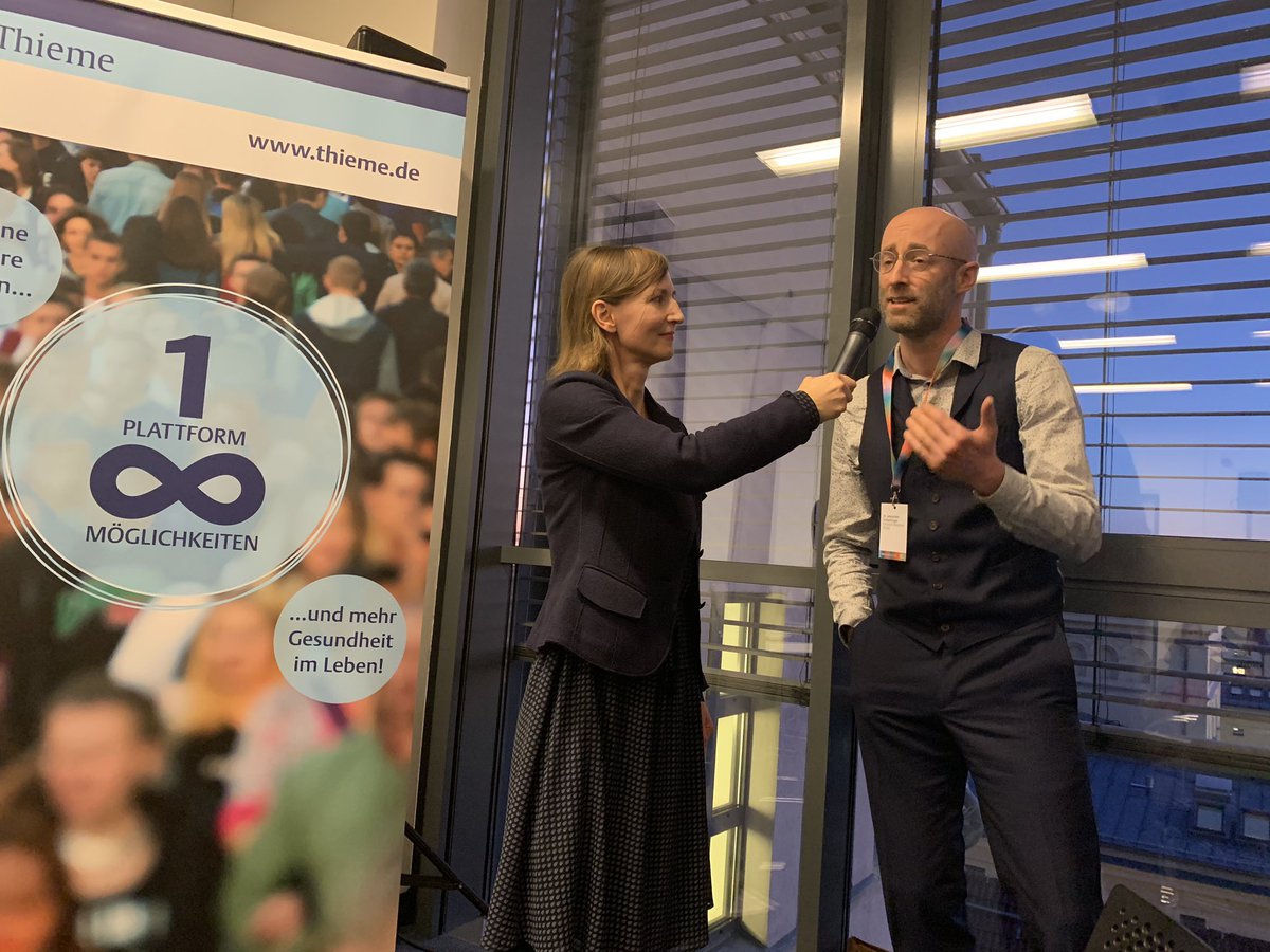 „Ich vermisse in dieser Diskussion die Perspektive der Menschen auf der Straße. Die haben von diesen Digitalisierungsvorhaben keine Ahnung. Schauen wir mal auf andere Länder, die informieren pragmatisch, zum Bürger hin“, mischt sich @epatientanalytc ein. #BMCK20 #digitalhealth