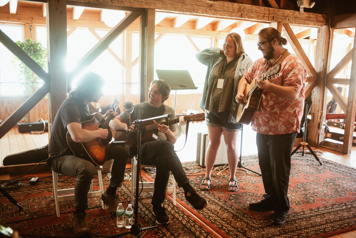 The Milk Carton Kids tweet media