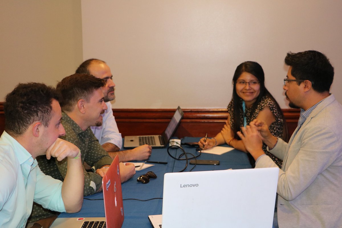 ioevoice's tweet photo. Our partner @Seedstars runs a mentoring session🤓for #MigrationChallenge competitors. They exchange views, objectives, challenges, opportunities &amp; learn how to pitch. Putting #technology at the service of #migrant workers &amp; host countries.

✏️Let’s get this started! #GFMD12 https://t.co/dIwIJYtg8g
