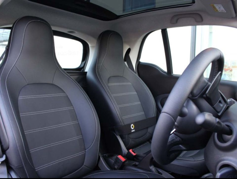 smartRetailG's tweet photo. It’s time for today’s featured smart, a 2018 (68) smart fortwo turbo edition in red.

This smart fortwo has an automatic gearbox and a 0.9L petrol engine. Key features include the panoramic sunroof and black leather upholstery.

For more information on this car, message us. https://t.co/6dBeSYjIB4