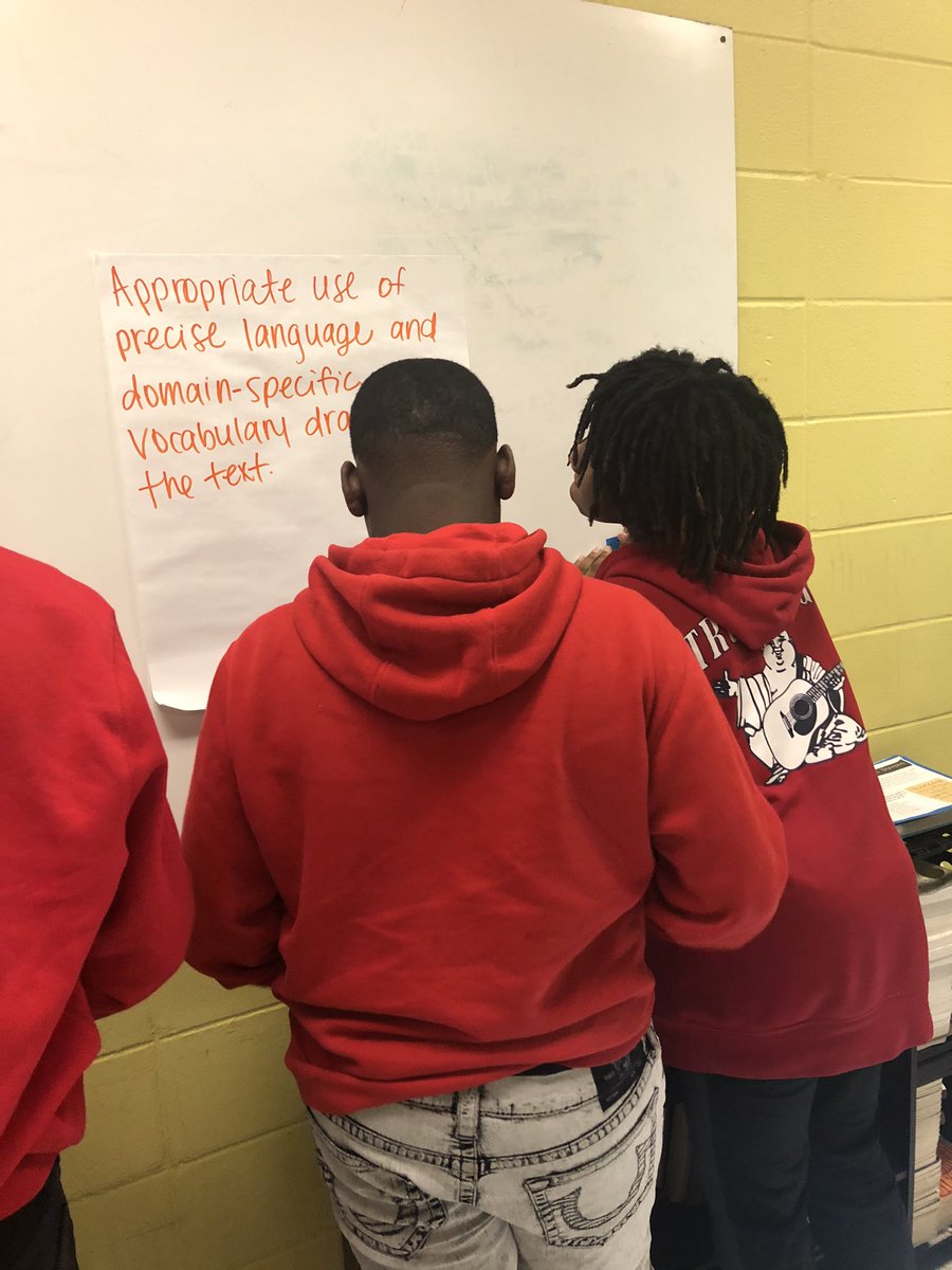 CBGBuchanan's tweet photo. Students in @modernhustleblg’s class @MinorMiddle are working in groups to deconstruct the ACAP writing rubric and put it in student-friendly terms. @JEFCOED #readwritetalkdo https://t.co/OuksFtzOnd