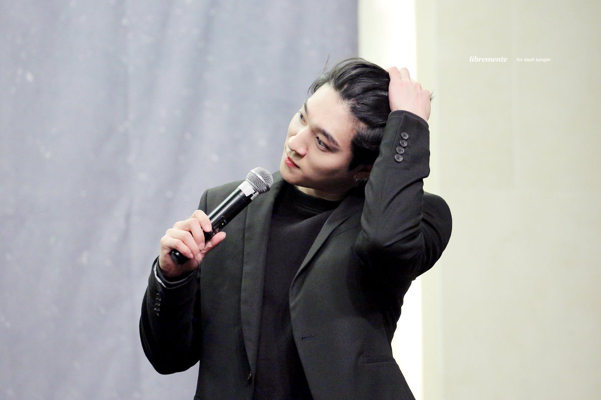 cape banget ngestan sungjin kenapasi