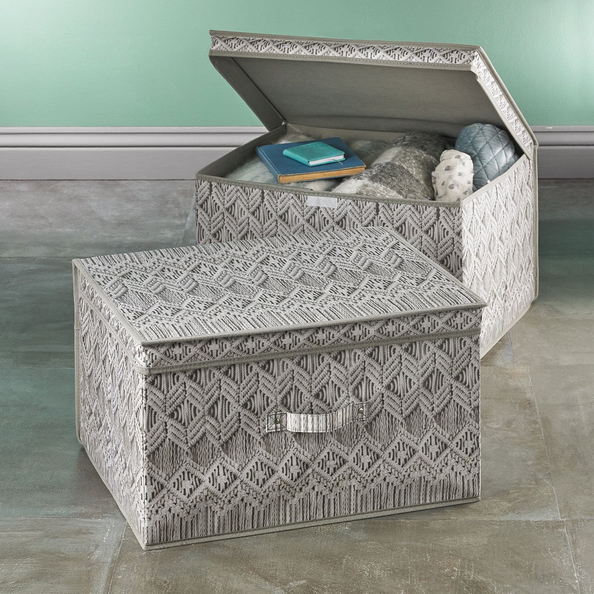 studio_co_uk's tweet photo. Find a place for everything with these handy storage boxes! #Storage #TidyUp #Organised #HomeSweetHome #StorageEssentials https://t.co/PIyyQR859p https://t.co/7MI3NAxtHf