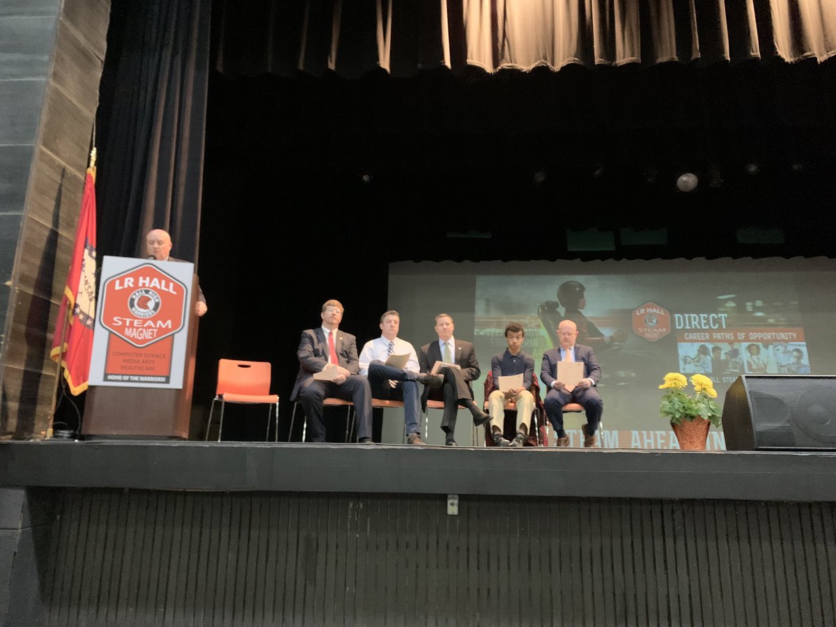 Little Rock School District tweet media