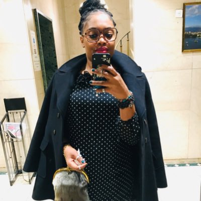 lari_splash's tweet photo. #SPLASH 😉 #NouvellePhotoDeProfil https://t.co/5cyZW9qbET