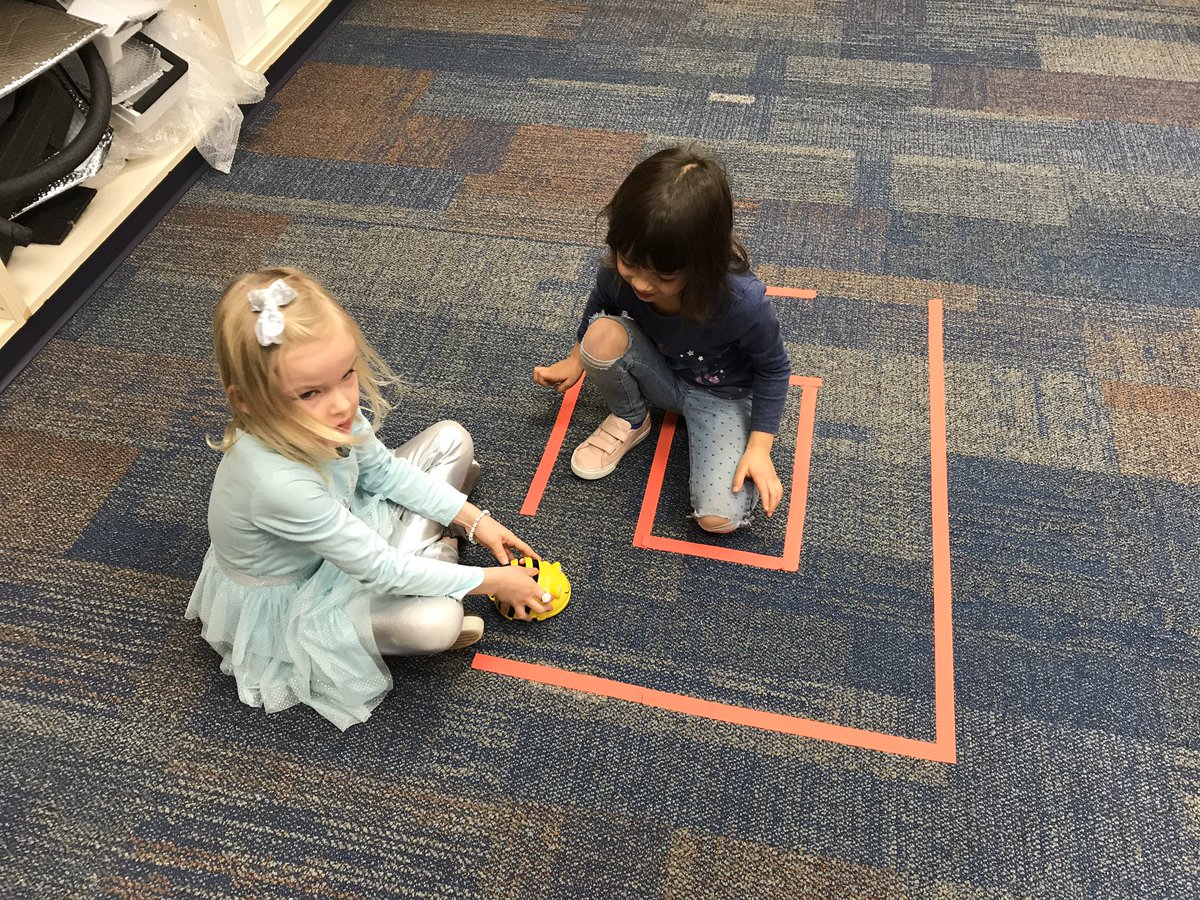 MrPicard_HES's tweet photo. Back to work after #fetc2020 and kindergarten is working on their coding skills with #BeeBot #HEStem #SparkLab #HappyHillendale https://t.co/jqKjzE8D7S
