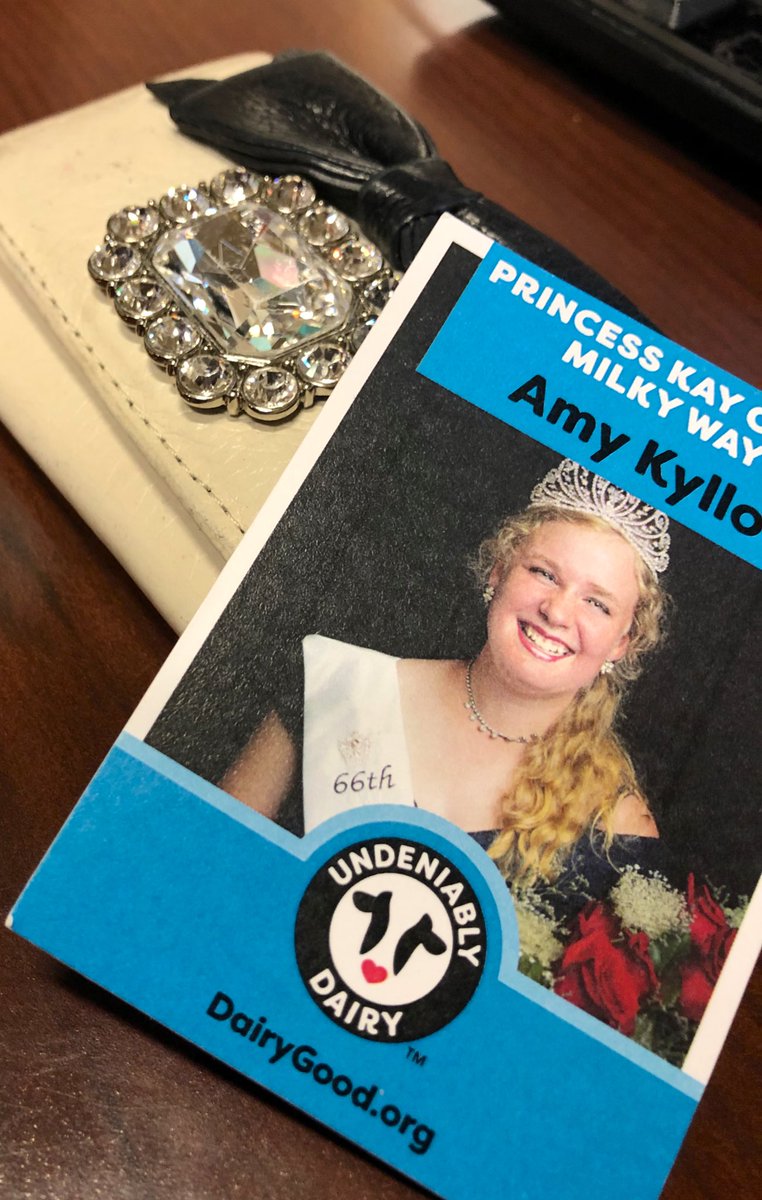 mcguirereports's tweet photo. Although I’m saying goodbye to WCCO, I am not leaving Minnesota!
I mean, come on.
I carry a “Princess Kay of the Milky Way” trading card in my wallet 🤣 https://t.co/sJyBLMAiRT