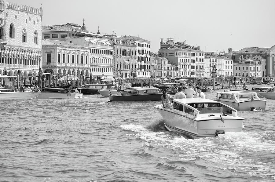 TravelPixPro1's tweet photo. "#Vintage #Runabouts" by Shawn O'Brien

#Venice #Gallery: https://t.co/HaJYwAUiln

Image #prints &amp; info:
1 https://t.co/0WjNTw2Ndx
2 https://t.co/hGKdkMgoAv
3 https://t.co/xoDOlNUEOC

#italy #traveltuesday #tt #travel #photography #adventure #trip #wanderlust #artforsale #art https://t.co/0gkgR5nfsx