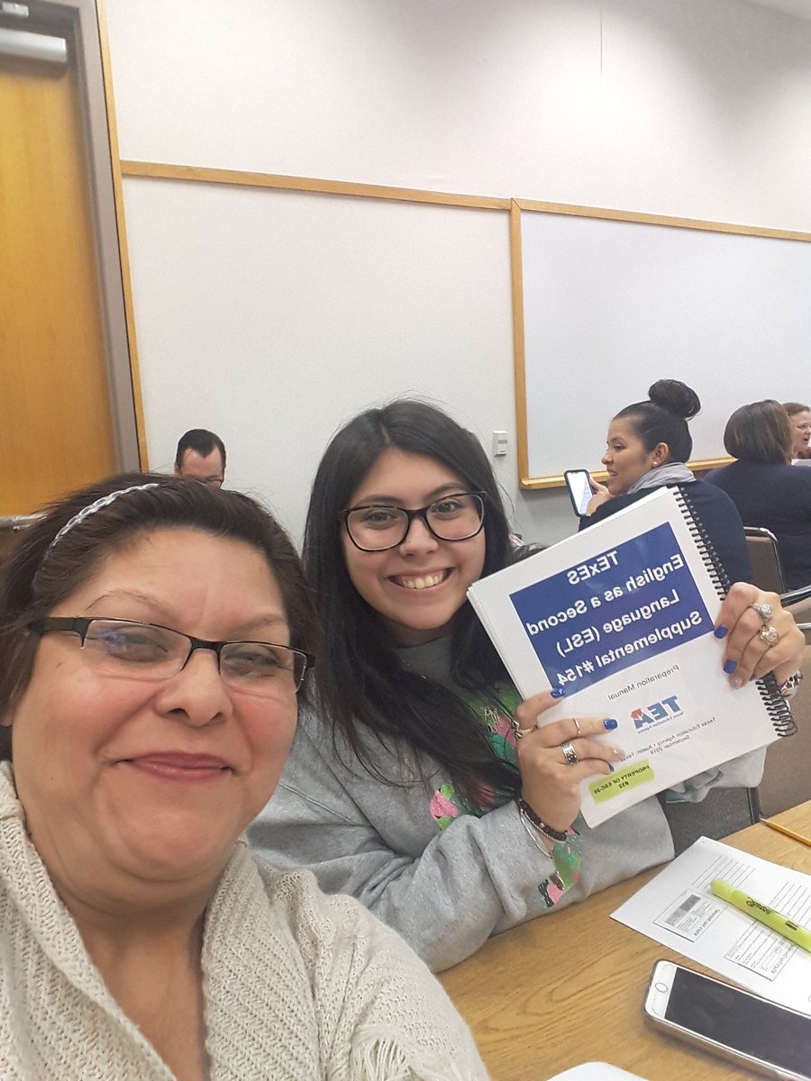 GordonMlm's tweet photo. Doing this "thang" for our EL kiddos!
2Day crash course! 
#pvlionpride https://t.co/zPRUluUpTK