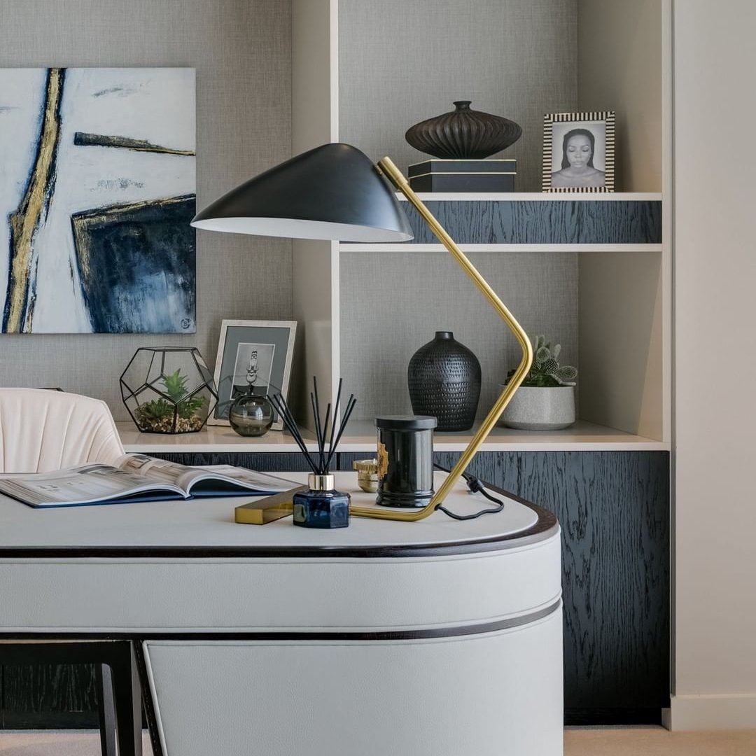 The beauty in welcoming a #newyear lies in re-assessing priorities and setting a fresh plan to bring you closer to your #goals. Nothing motivates a #hardworking mindset like a pristine study space and who better to cater to the #highflyers than @accouterdesign? #motivational