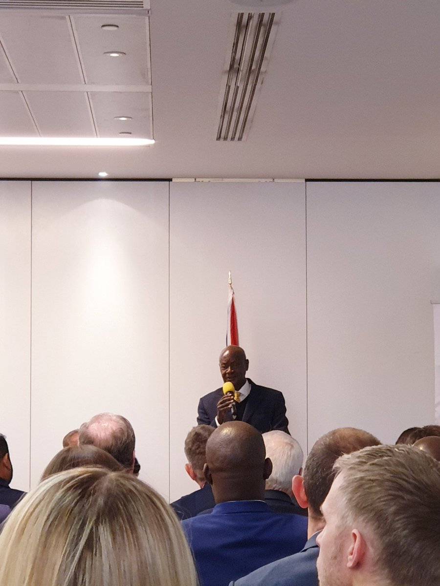 md_ie's tweet photo. Insightful and informative morning spent with His Excellency President Museveni of Uganda discussing UK-Uganda opportunities #InvestInAfrica #Uganda #Agriculture #UKAfricaInvestmentSummit https://t.co/apAuFKxeU9