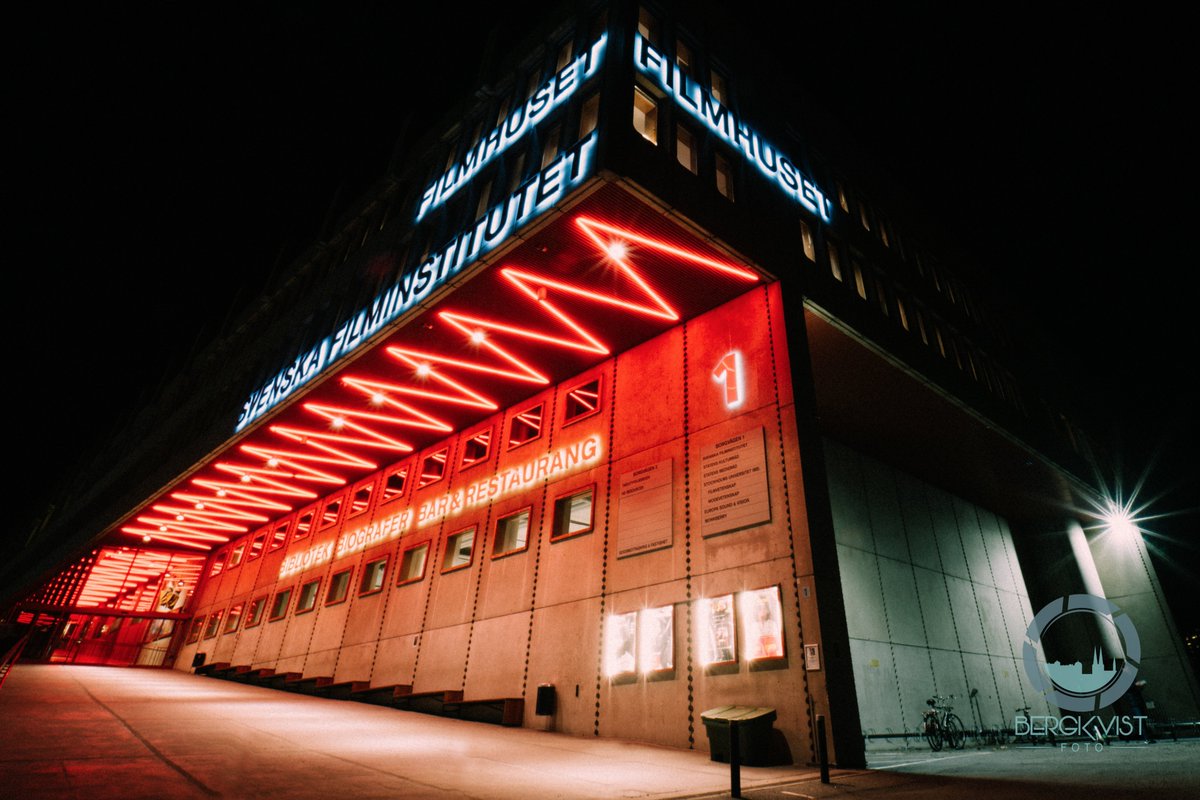Journeys_Movie's tweet photo. Over 200 people attended our Stockholm, Sweden screening of Journeys last night. Big thank you to our hosts Nätverket för psykedelisk vetenskap. 

Contact us today to setup a screening in your local area. Fun, easy and may help the world!

https://t.co/WQ8VIzBaP8 https://t.co/XmINNnm3gv