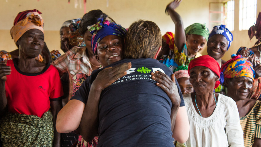 Happy #NationalHugDay! 

We're sending a virtual hug to all our supporters, volunteers and partners, who make our work possible.