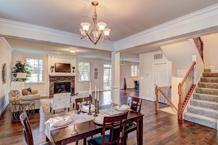 ConteHomes's tweet photo. @ConteHomes: #TownOfCheverly #DCMetropolitan 
#NewHomesMD

The Buzz is all about ConteHomes getting ready to offer 2 properties with minutes of Washington DC Capitol Hill

Craftsman Style Open Floor plan, 3.5 baths 4/5 bedrooms, finish basement

Contact @HutchinsProp for details https://t.co/fHsiZEQOAq