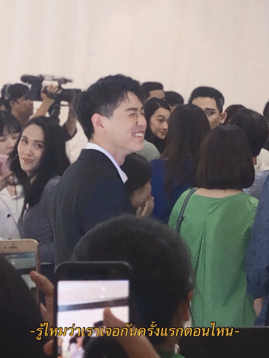pkpinn's tweet photo. ❥[18.10.2019] 

คิดถึงคิดถึงมากมากกกกกกก งานแรกที่เจออออไปแบบตัวปลิวๆกับกล้องโทรศัพท์ที่ซูมแบบสุดดดดด :-)

#Reno2SeriesXPPBillkin
#OPPOSuperFlagShipStore https://t.co/sGF6guLzC7