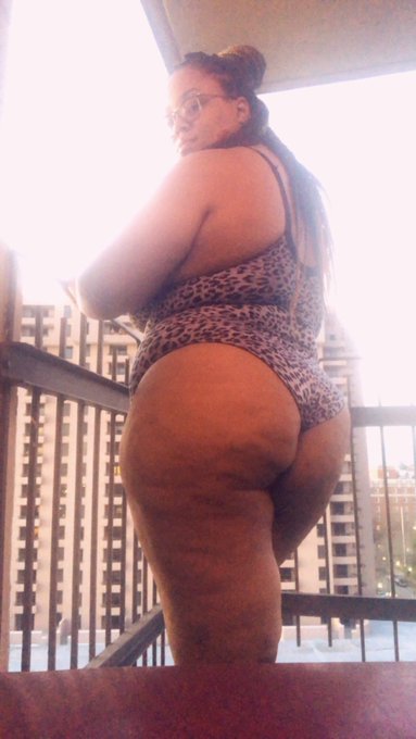 Goya, 28, Virginia https://t.co/dLPaRb8si5<a href="/tag/newprofilepic"class="tags"><span>#newprofilepic</span></a>