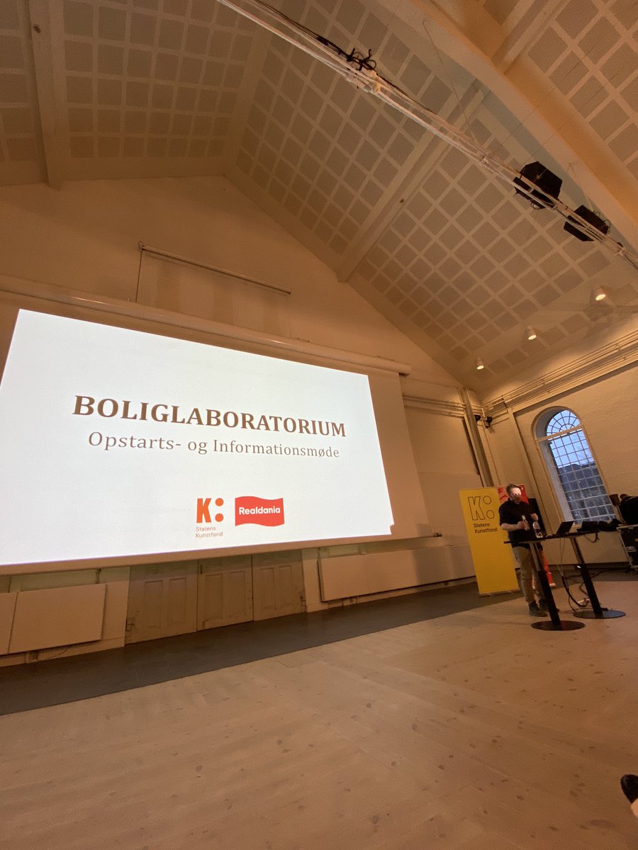 Til stede på KADK <a href="/Realdaniadk/">Realdania</a> <a href="/kunstfond/">Statens Kunstfond</a> vedr. Boliglaboratorium - vi har løsningen for fremtidens klimavenlige og optimerede boligbyggeri hos CLT Denmark, og har massere af viden og ressourcer at byde ind med! <a href="/perthomasdahl/">Per Thomas Dahl</a>