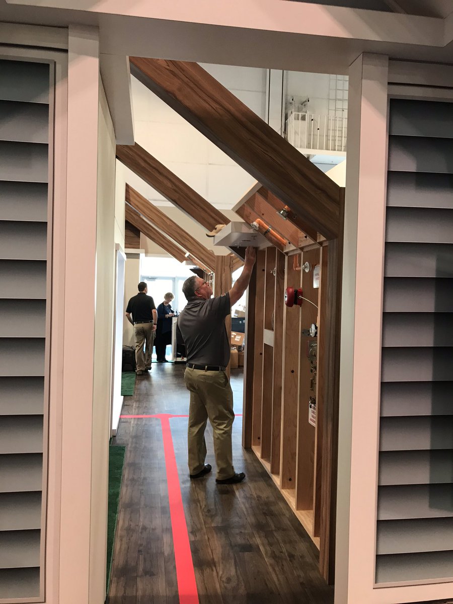 chiefrays's tweet photo. Hurry here @kentmezaros1 to @NFSAorg Booth 5648 Central Hall @IntlBldrsShow. @thop264 @chiefbiggs33 @PJDuncan_ @NJFSAB @Victaulic @vickiep4 @RASCO_Sprinkler in the house. https://t.co/Osu79PTni4