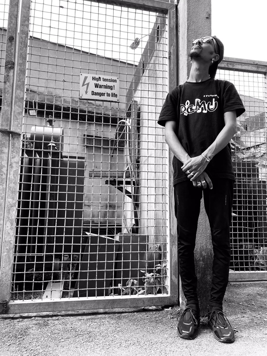 whoistawati's tweet photo. It’s the season Roadies 🚨 DCMU out now and Garms Available 🔊     https://t.co/zu3Juf5rEo 📵📵📵 https://t.co/wYYYGJ1HKg