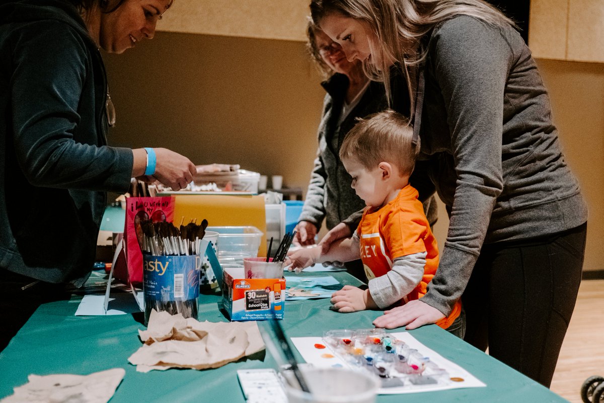 #ArtandCraftBeerFest is happening next weekend and there is a lot of fun stuff happening with hands-on demos, comedy, short films &amp; family friendly section from Noon to 5pm. <a href="/517Living/">517 Living</a> <a href="/MichiganGonzo/">John Gonzalez</a> #LoveLansing
artandcraftbeerfest.com