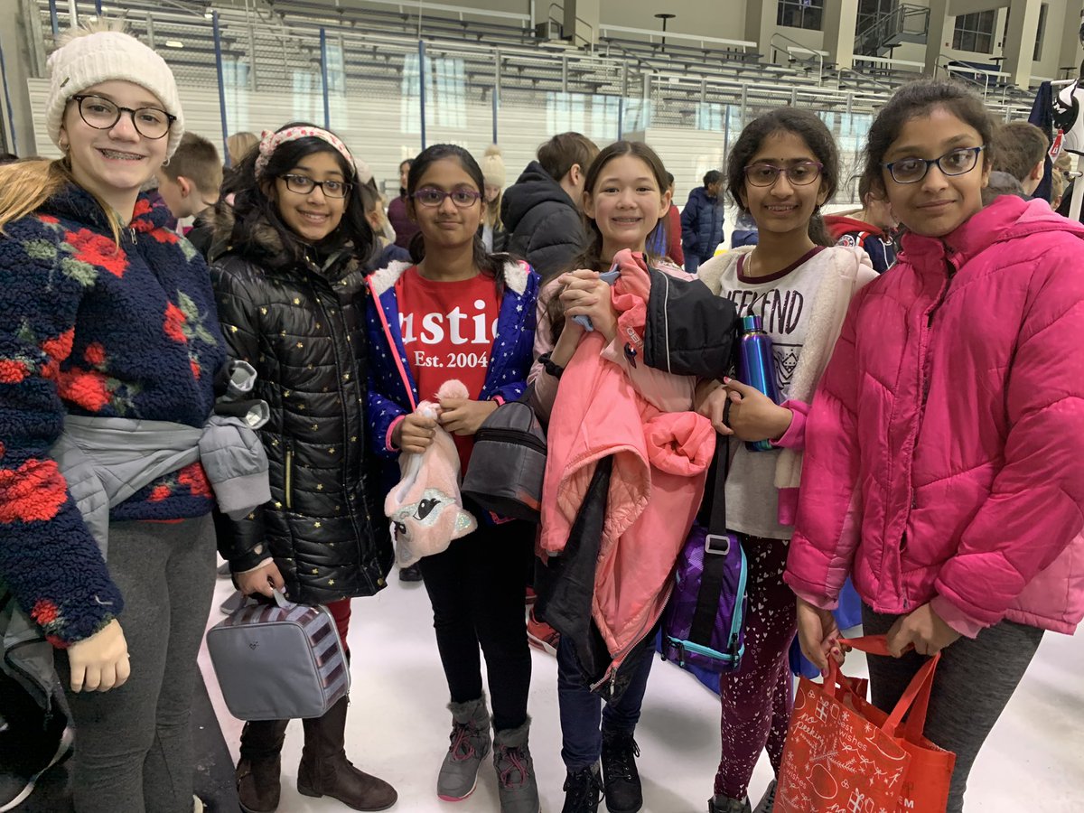RLAllen1298's tweet photo. The Science of Hockey Day! @ShanahanMS @NationwideArena @BlueJacketsNHL #team602 https://t.co/rb4wAXGnko