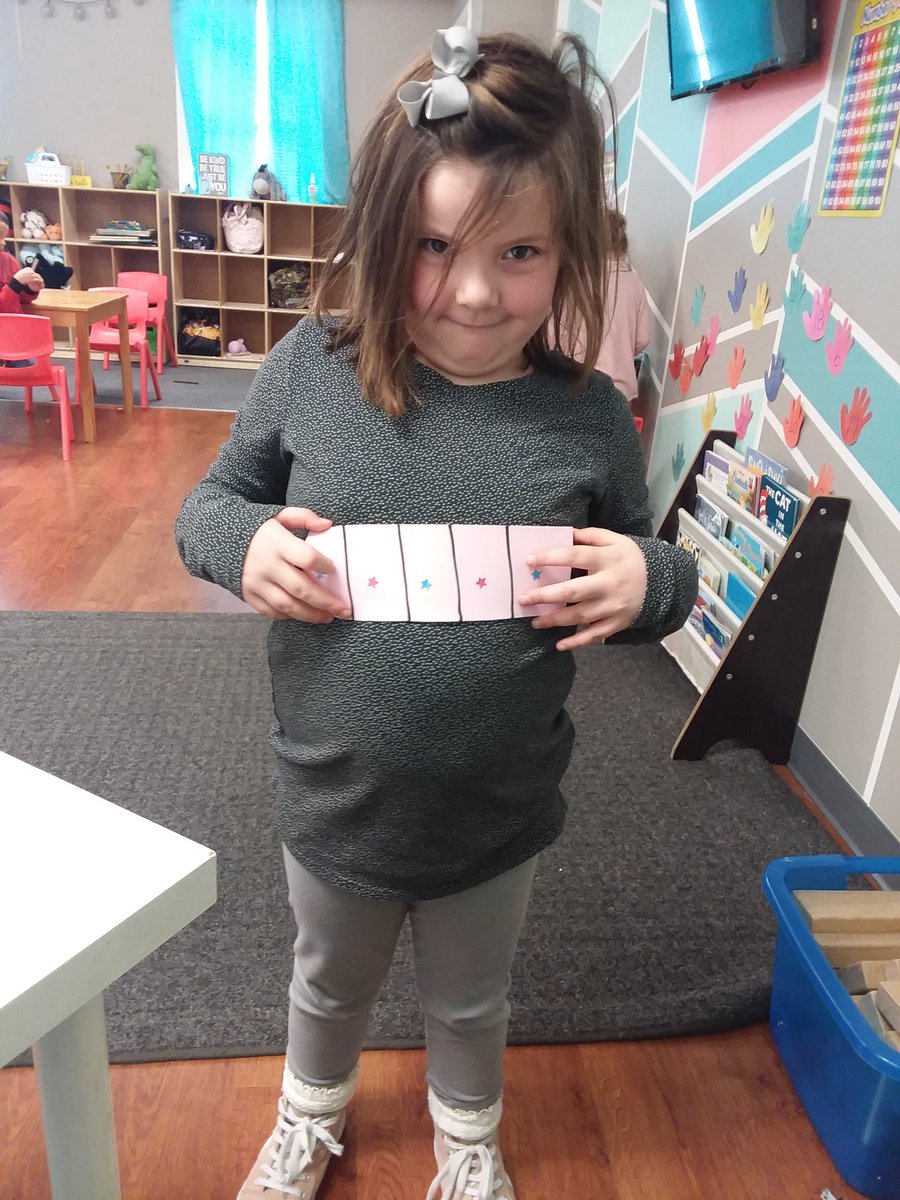 MsHeatherlps1's tweet photo. 2nd group 5 frame patterns .We are having so much fun. https://t.co/hRTjOz2P1k