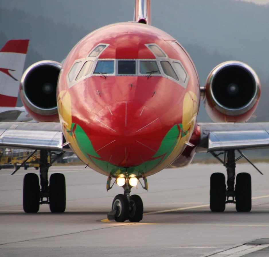 MadDogSeries's tweet photo. Airline: DAT Danish Air Transport 🇩🇰
Aircraft Type: McDonnell Douglas MD-83
Reg.: OY-RUE
@MadDogSeries
🔝👍😎
#Danishairtransport #flydat #McDonnellDouglas #MD83 #DC983 #maddog #maddogseries #aviation #avgeek 

https://t.co/MmnlWlmzni

Photo Credits: @paul_lowi https://t.co/dFG33vBaaB