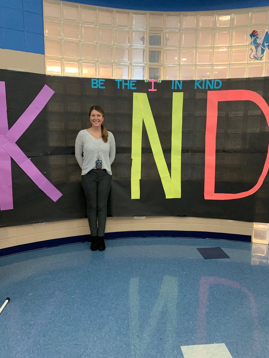 Loving my visit to <a href="/GlendaleESAACPS/">Glendale Elementary</a> today! Be the I in Kind ❤️#AACPSawesome