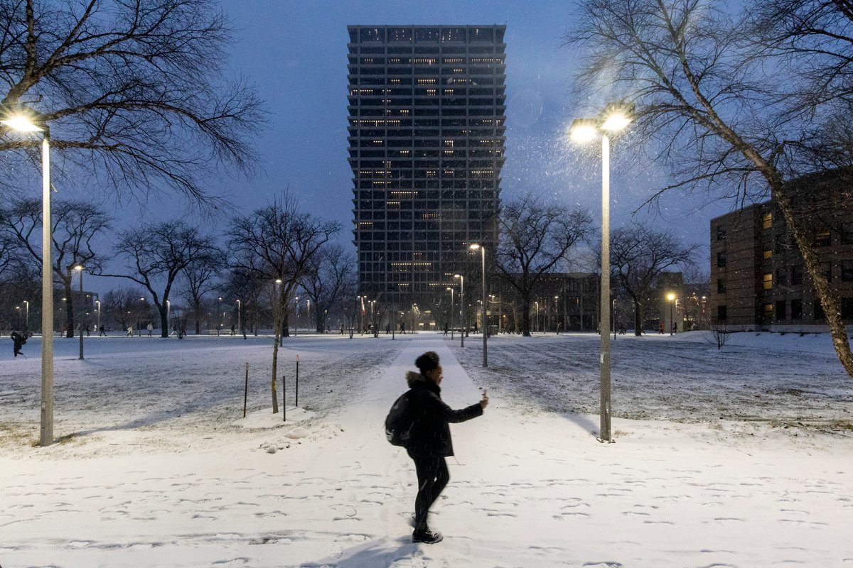 Students return to campus in the snow