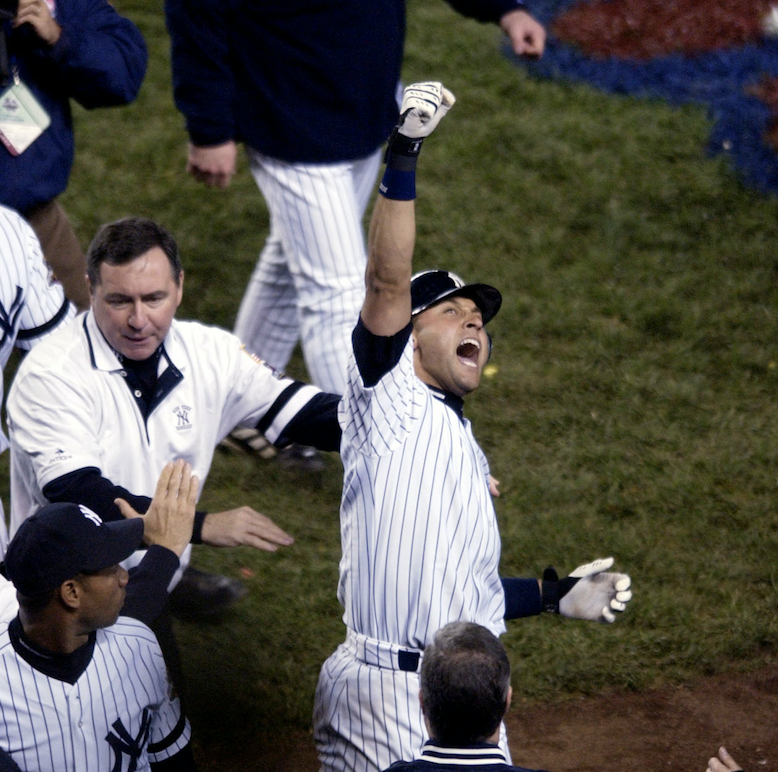 Derek Jeter Will Be Voted Into The Baseball Hall of Fame Later Today and That Is So Awesome
barstoolsports.com/blog/1691106/d…