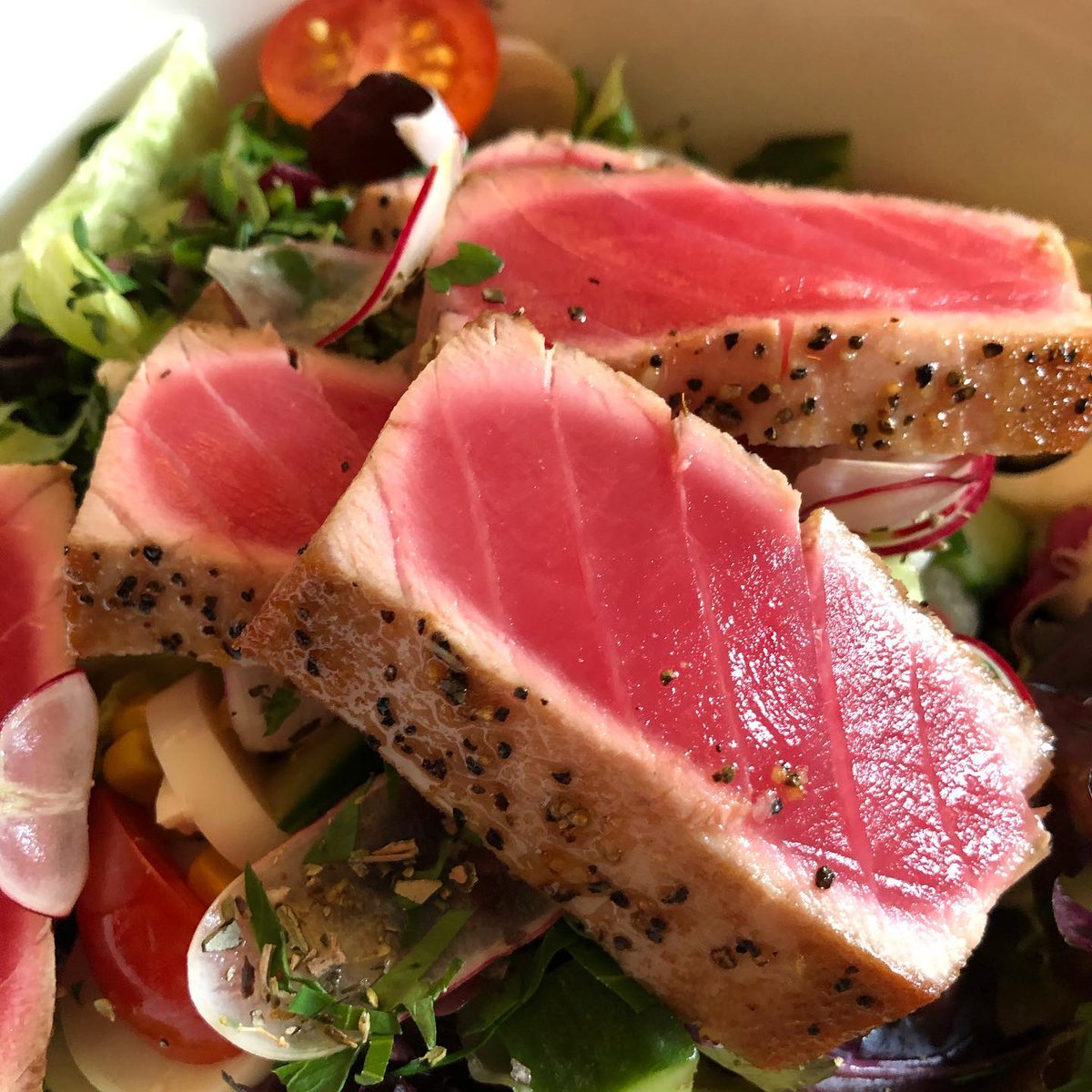 Beautiful close up of the Seared Ahi Tuna Salad found on Instagram! #FanPhoto #Instagram #BrasserieRuhlmann #RockefellerPlaza #RockCenter #Midtown #NewYorkCity #NYC #NYCeats