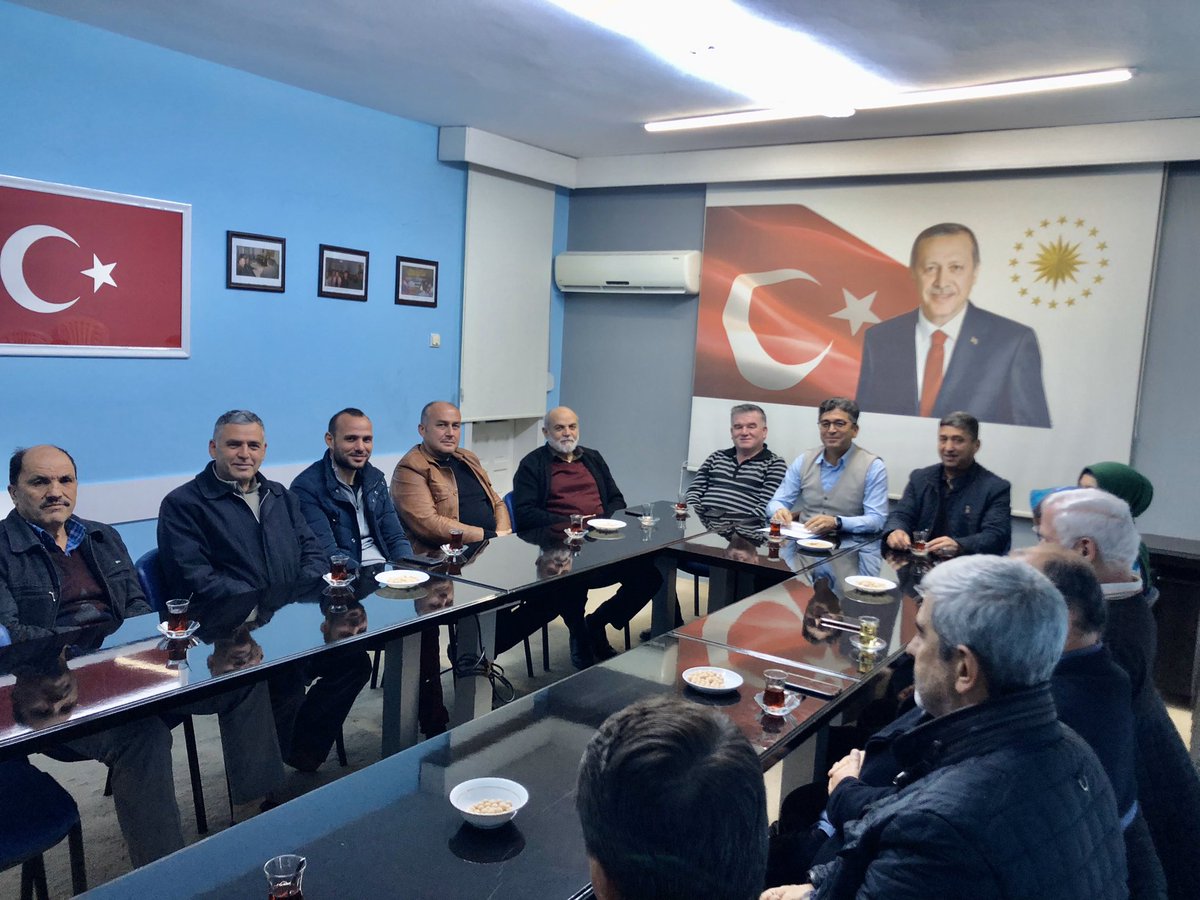 Haftalık olağan Yönetim Kurulu toplantımızı gerçekleştirdik.Hayırlara vesile olsun
<a href="/MevlutCavusoglu/">Mevlüt Çavuşoğlu</a> 
<a href="/erkankandemir/">Erkan Kandemir</a> 
<a href="/avmustafakose/">Av. Mustafa KÖSE 🇹🇷</a> 
<a href="/ethemtas/">Av. İbrahim Ethem TAŞ 🇹🇷</a>