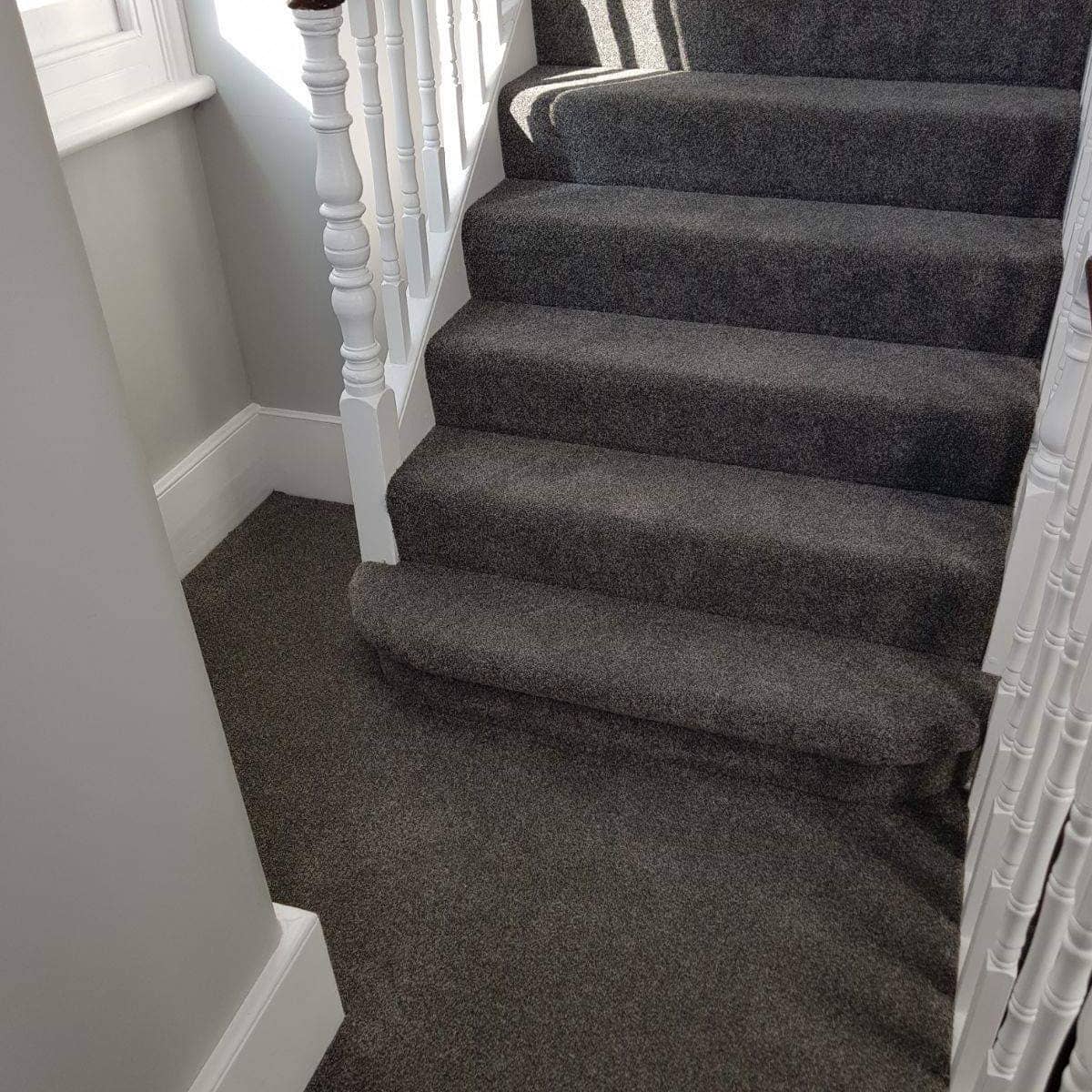 AshburnCarpets's tweet photo. Carpets fitted in the communal areas of a block of flats in Hampton, Middlesex #communalareas #commercialcarpet #contractflooring #contractcarpets #hardwearingcarpet #hardwearingcarpets #easyliving #easytoclean #easymaintenance #hampton #hamptonwick #london #london🇬🇧 https://t.co/zGm4tZtCvb