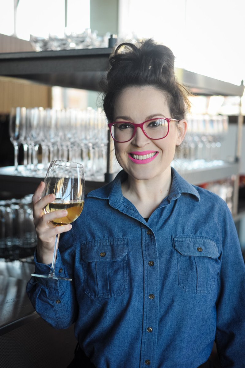 eldo_MAD's tweet photo. Ashley Smith is our lunchtime bartender at the Griffin Restaurant!

Ashley is an El Dorado native and UCA graduate of philosophy. 

Fun Fact - Her favorite drink to make is a cosmo and favorite lunchtime meal is our Spinach Salmon Salad! #yum

#eldomad #bartender #gettoknowus https://t.co/h253MEj0Qd