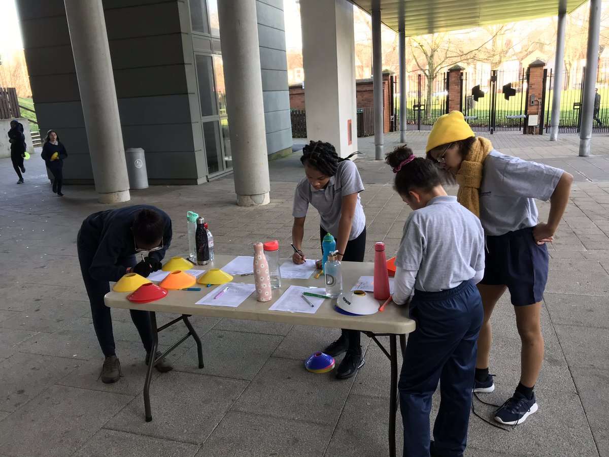 MissMuddN22's tweet photo. Trying out new ways to deliver fitness lessons Y7 trialing out a general knowledge treasure hunt! https://t.co/CBvZ0Qnixz