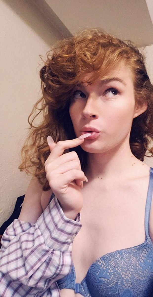 WorldofFem1's tweet photo. Don’t forget to check out my onlyfans it’s 25% off right now for new subscribers and if you refer a friend you get a month for FREE!!! So check out the link in my bio or shoot me a message so you can spoil me. https://t.co/4x7gMDMHeY https://t.co/9lB5MFlcUs