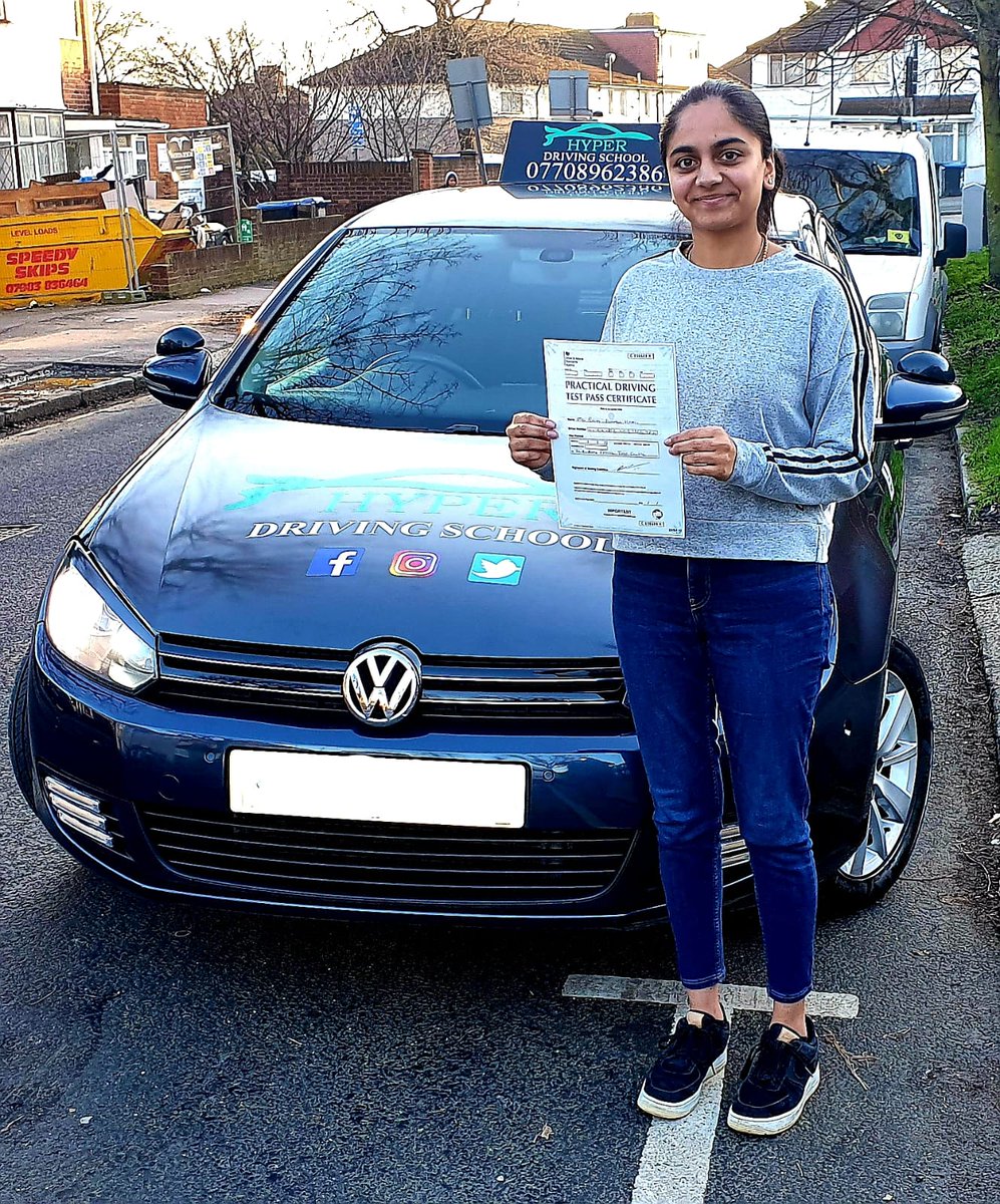HyperDrivingSch's tweet photo. :. CONGRATULATIONS TO RHIYA ON PASSING TODAY!!🚗..
#congratulations #pass #success #goals #drivingtest #drivingexam #HyperDrivingSchool #Hyperdrivingsch #learntodrive #drivingschool #manual #lplates #qualifiedADIinstructor #drivinglessons #drivingtest #london #wembley https://t.co/GirMVoacFR