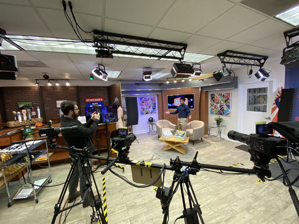 PS27Ventures's tweet photo. Behind the scenes from today’s interview on BUZZ TV with host Adrienne Houghton and Brandon Stallings, CEO of SmartBox Company. Stay tuned for the full interview - coming soon! #THINKBIGstartsmall #IWantABuzz #BuzzTV #SnackSmartBox @iwantaBUZZ @smartboxjax https://t.co/FB8IiTeQcl