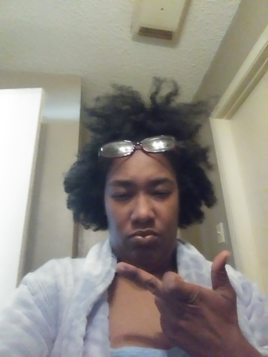 kerinfoster40's tweet photo. @RickeySmiley#143 @WhiteHouse @POTUS @BarackObama#143
@BETMusic#143
@tylerperry#143 @Oprah#143 
@GayleKing#143

#IMPEACHED BY US N. I. G. G. A#143
Signed: Dirty Diana#143
@DJIncrediboi#143
@RealDLHughley#143
@KingJames#143
@MasterPMiller#143
@juviethegreat#143

Weed is NOW LEGAL! https://t.co/a2dHwM1Pc1