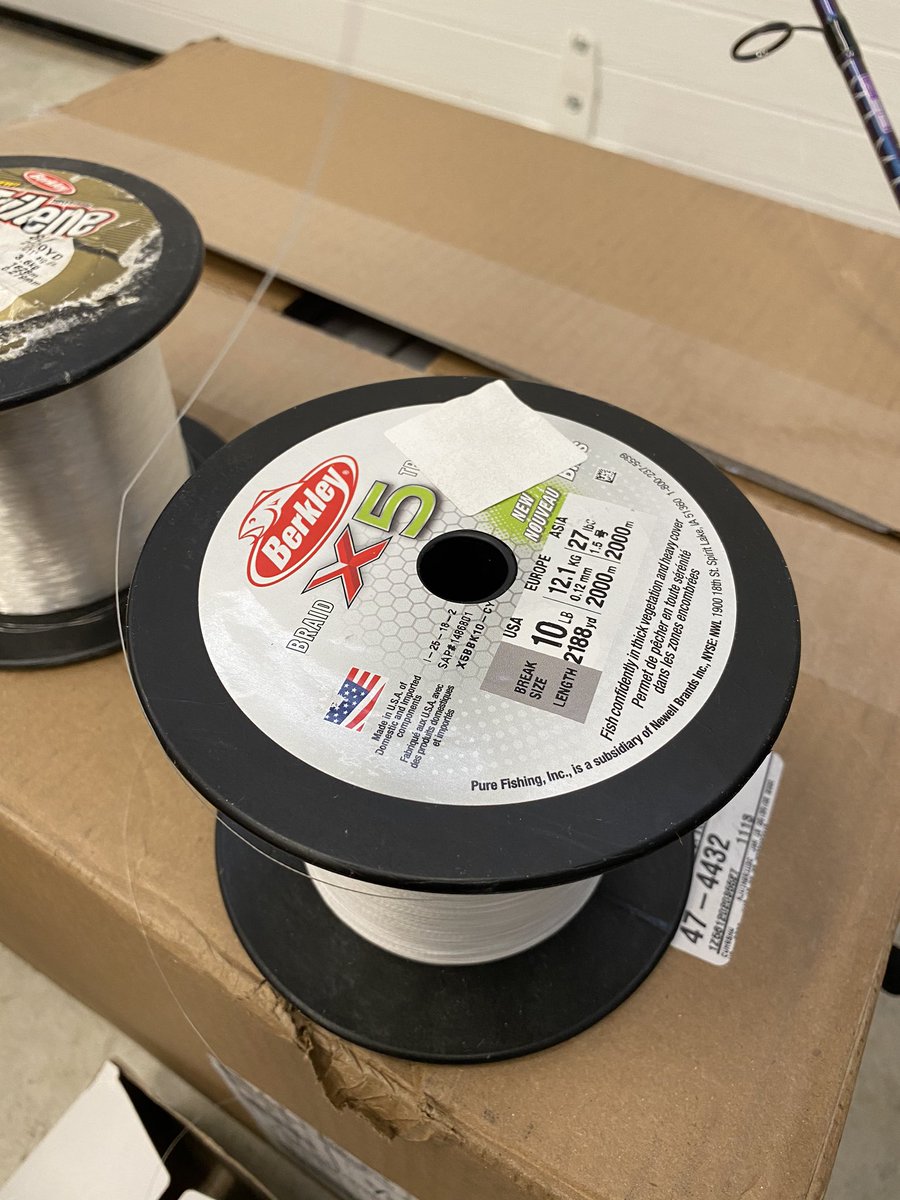 mike_Iaconelli's tweet photo. Tips for filling up your empty spinning reel with braid: 1. Put 10-12 yards of backing on the Reel before putting on the braid. 2. Use a line spray like Reelsnot. 3. Make sure the line coming off the filler spool is coming off counter clockwise! 4. NEVER over fill the Reel! https://t.co/H2Bb7hkpdh