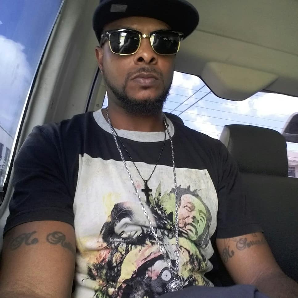 bankrobizzle's tweet photo. Trapper Don Music im hip hop BANKRO business Rock with da CAMP https://t.co/K1333PVT2N #bankro #movement #bankrobusiness #fire #TrumpsRemovalTrial #BidenIsCorrupt #MidnightMitch #JaDine #TRAP #music #hiphop #legand #Street #Rap #hitcamp #tropical #follow https://t.co/7mZ5fgPg3e